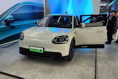 Chery Siapkan Mobil Listrik Penantang Geely EX2