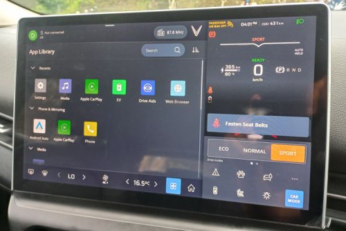 Impresi Awal Coba VinFast VF 7, Kabin Lapang