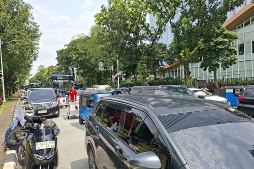 Zipper Merge: Solusi Atasi Macet Akibat Galian Utilitas di Jakarta