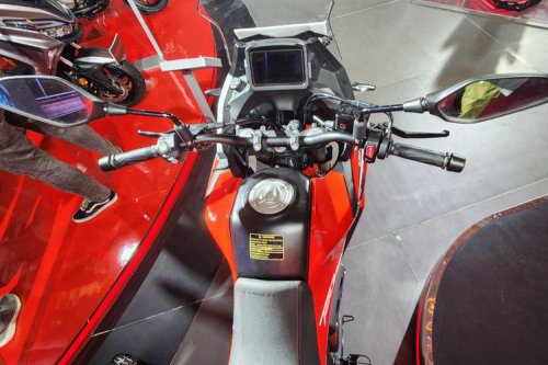 Harga dan Spesifikasi QJMotor Tourino 250 DX di IIMS 2026