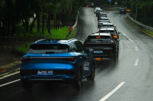 Adu SUV Listrik Rp 500 Jutaan: Deepal S05 BEV Vs BYD Atto 3