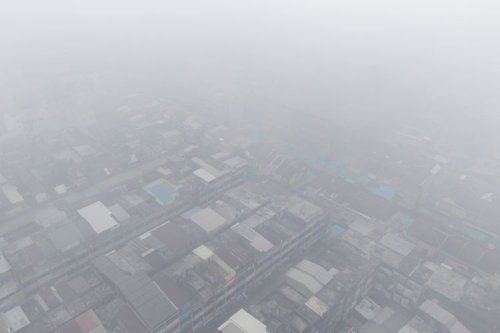 Ini Jenis Masker yang Bisa DIpakai Pemotor Saat Kabut Asap Karhutla
