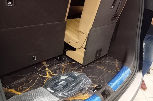 Makin Mewah, Intip Inspirasi Modifikasi Denza D9