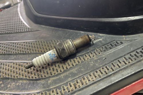 Sepele tapi Fatal, Begini Efek Tidak Pakai Busi Motor Sesuai Standar