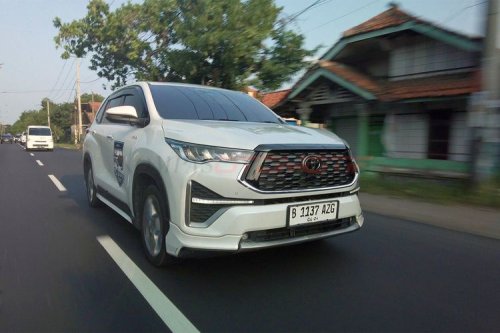 Biaya Perawatan Innova Zenix Hybrid vs Step WGN e:HEV