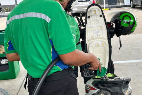 Apakah Efek Sering Gonta-ganti BBM Pada Mesin Motor?