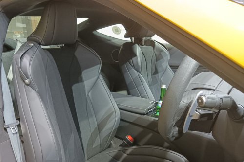 Lexus LC 500h: Sedan Hybrid Mewah di GIIAS 2025