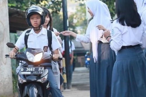 Dedi Mulyadi Larang Pelajar Naik Motor, Ini Kata Pakar Keselamatan