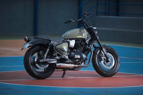 Royal Enfield Shotgun 650 Club Style Racikan Frontwheel Motors