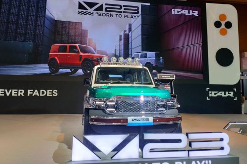 Kenalan dengan iCar V23 Pro Varian Cyberspace dan Retro