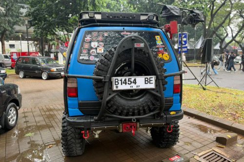 Kijang Krista Disulap Jadi Monster Off-road, Biayanya Setara Harga Zenix Hybrid
