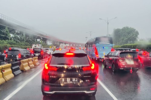 Hujan Reda, Kondisi Tol Dalam Kota Mulai Kondusif