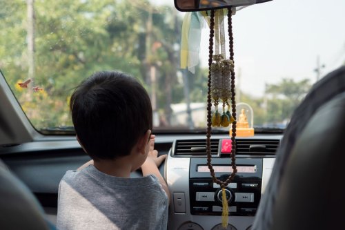 Mabuk Darat Saat Naik Mobil, Dokter: Telinga Penyebabnya