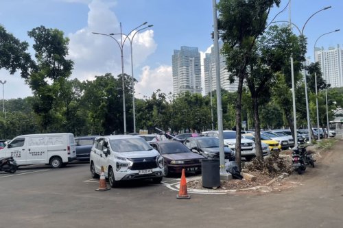 Parkir di Jabodetabek Kini Hampir Sepenuhnya Nontunai