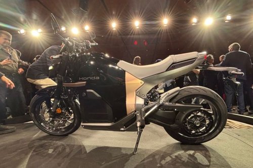 Honda, Motor Listrik Honda, Honda Pamer Inovasi di EICMA 2025: CB1000GT, Motor Listrik WN7, dan Mesin V3R E-Compressor Jadi Sorotan