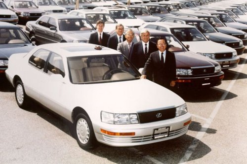 Sejarah Lexus dan Ambisi Toyota di Segmen Mobil Mewah