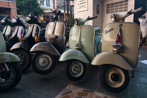 Waspada Bengkel Nakal, Ini Kisaran Biaya Restorasi Vespa Klasik