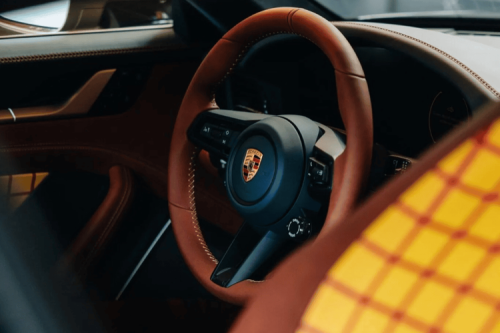 Porsche, Porsche 911, Porsche Rilis 911 Bertema Toy Story 5, Dijual Untuk Amal