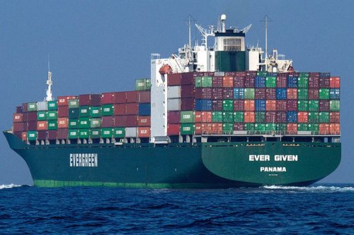 Pasar LCGC Tertekan Agustus 2025, Impor Mobil Listrik Naik Tajam