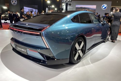 Xpeng, XPeng P7, Xpeng The Next P7: Sedan Listrik dengan Fast Charging dan V2L