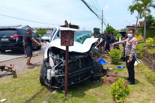 Etika Menyalip Kendaraan di Jalan Raya, Ingat PDA