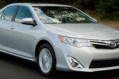 Pilihan Mobil Bekas di Bawah Rp 50 Juta, Bisa Dapat Camry