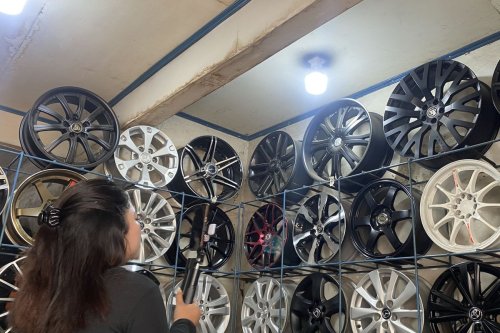 Marak Penipuan Pelek Online, Pedagang Cideng Manfaatkan Medsos