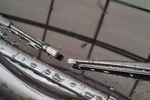 Wiper Frameless Lebih Modern Tapi Kurang Efektif, Ini Penjelasan Ahli
