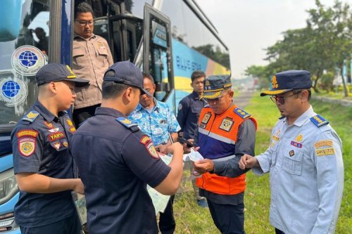 Ada KIR dan KPS Palsu, 19 Bus Terjaring Pengecekan Kemenhub
