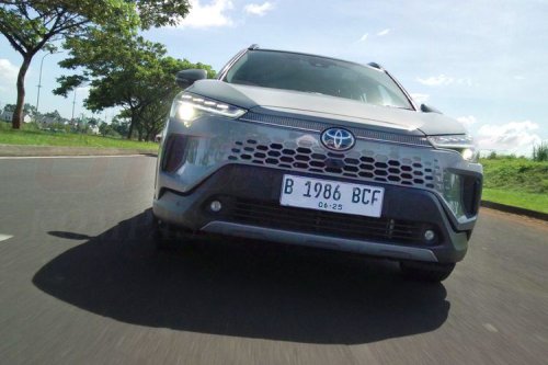Toyota, Toyota Corolla Cross, Toyota Corolla Cross Hybrid, Apa yang Baru di Kabin Toyota Corolla Cross Hybrid Facelift?