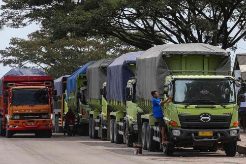 Menhub Minta Pengusaha Logistik Patuhi Pembatasan Truk saat Arus Balik