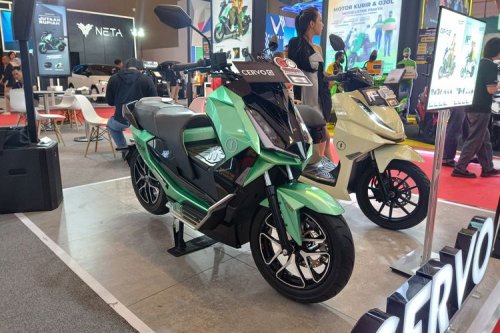 Komparasi Omoway Omo-X vs Alva Cervo Q, Siapa Lebih Unggul?