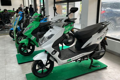 EVMoto Tawarkan Layanan Ojek Online Berbasis Motor Listrik