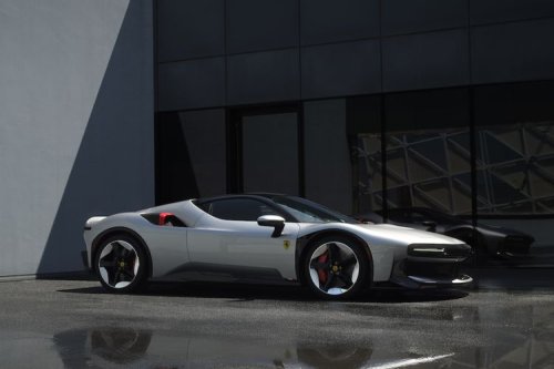 Ferrari CZ26, Supercar Pesanan Khusus Berbasis SF90 Stradale