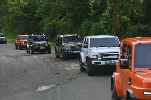 Dari Tol hingga Jalur Menanjak, Begini Rasa Berkendara iCar V23