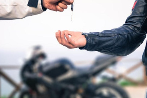 Kenali Skema Penipuan Segitiga yang Merugikan Saat Beli Motor Bekas