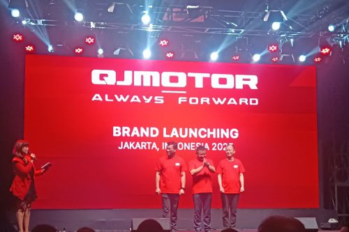 Motor Listrik &amp; Bensin Baru Meluncur di Indonesia 2025