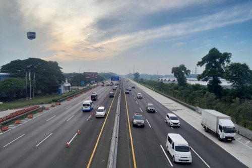 Update: Contraflow Km 70-47 Tol Japek Arah Jakarta Diberlakukan