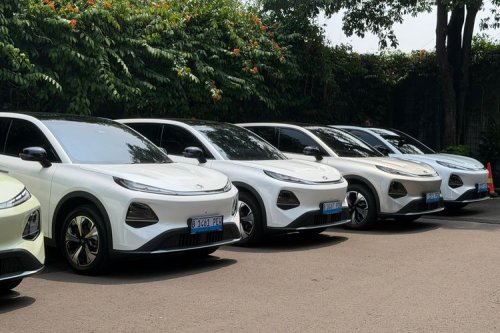 Changan Nevo Q05 Mulai Dikirim September, Varian Max Paling Laris