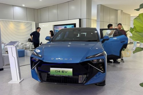 Omoda Jaecoo Tambah Diler di Bekasi, Gandeng Carro Group
