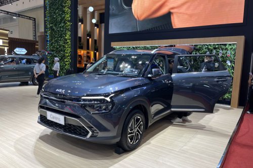 Diskon Menarik MPV Medium di GIIAS, Innova Zenix Dapat Rp 35 Juta