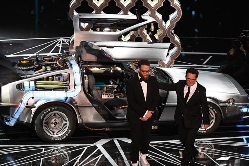 Autologi Bidik DMC DeLorean sebagai Proyek Replika Selanjutnya