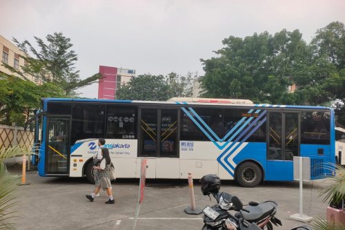 Dampak Kenaikan Tarif Transjakarta pada Mobilitas Warga Bogor