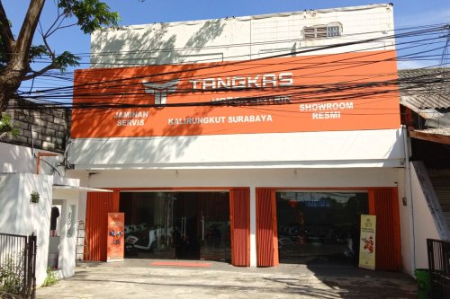 Tangkas Motor Listrik Resmikan Cabang Pertama di Surabaya