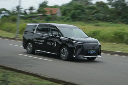 4 MPV Listrik Mewah yang Siap Menggempur Pasar di GIIAS 2025