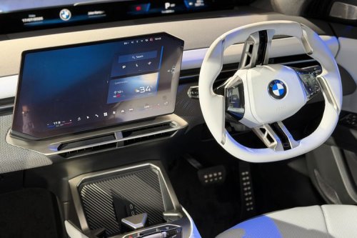 BMW, BMW iX3, BMW iX3 Hadir di GIIAS 2026, Simak Spesifikasi dan Kisaran Harganya