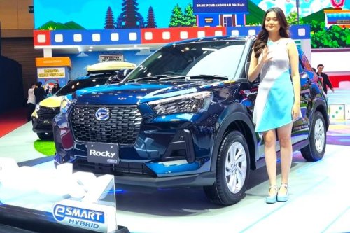 Daihatsu, Daihatsu Buka Peluang Jual Mobil Hybrid 7 Penumpang di Indonesia