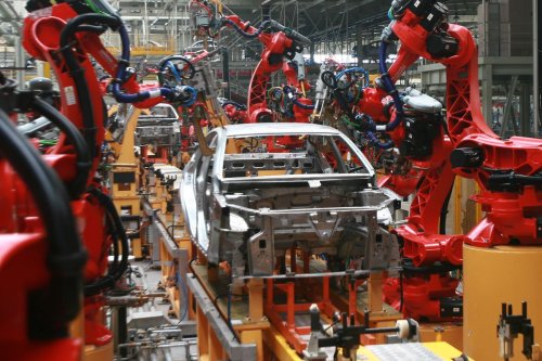 Chery Serius Jadikan Indonesia Hub Produksi Otomotif