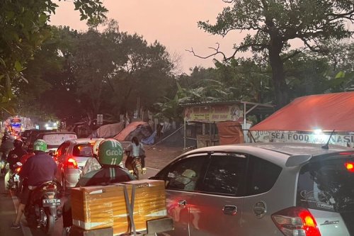 Kemacetan di Sawangan, Jam Operasional Truk Masih Tahap Pembahasan