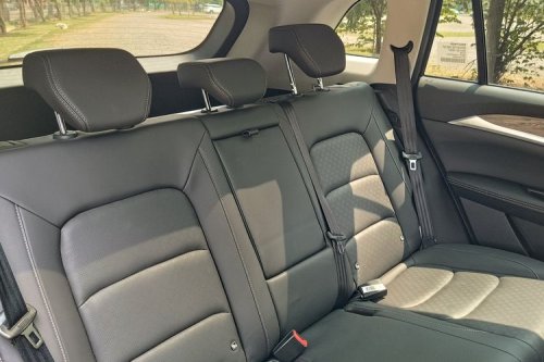 Polytron, Mobil Listrik Polytron, Mengungkap Fitur Mewah Polytron G3+: Mobil Listrik Terbaru